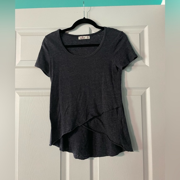 Navy Hollister t-shirt XS - Picture 1 of 3